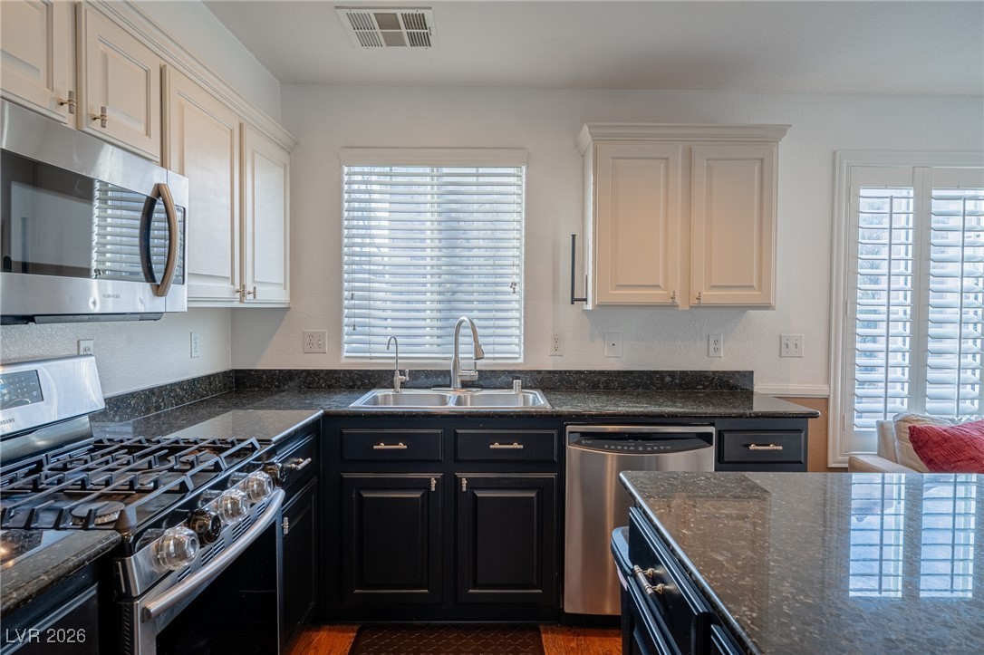 4774 Priory Gardens Street Las Vegas NV 89130