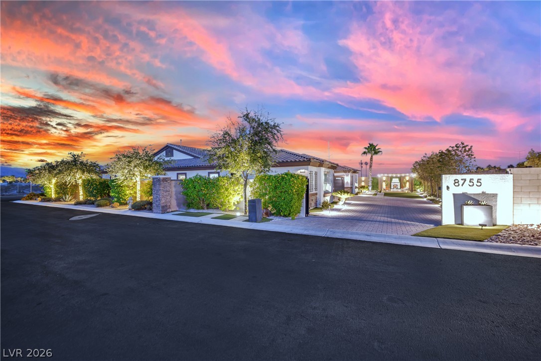 8755 Helena Avenue Las Vegas NV 89129