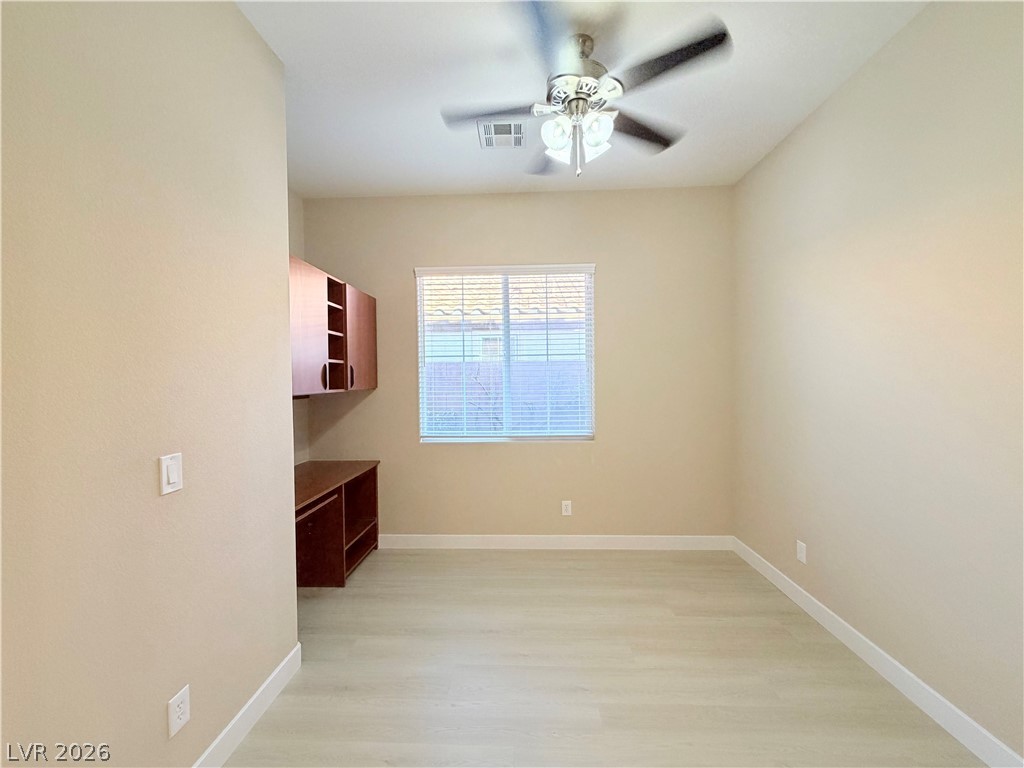 9093 Ashiwi Avenue Las Vegas NV 89178