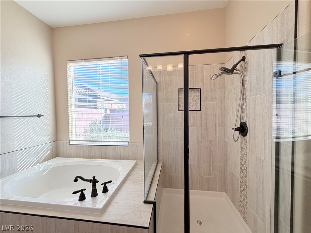 9093 Ashiwi Avenue Las Vegas NV 89178