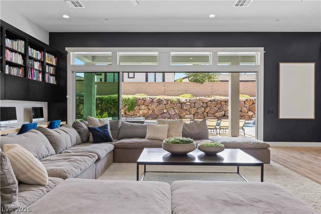 311 Lookout Avenue Henderson NV 89002