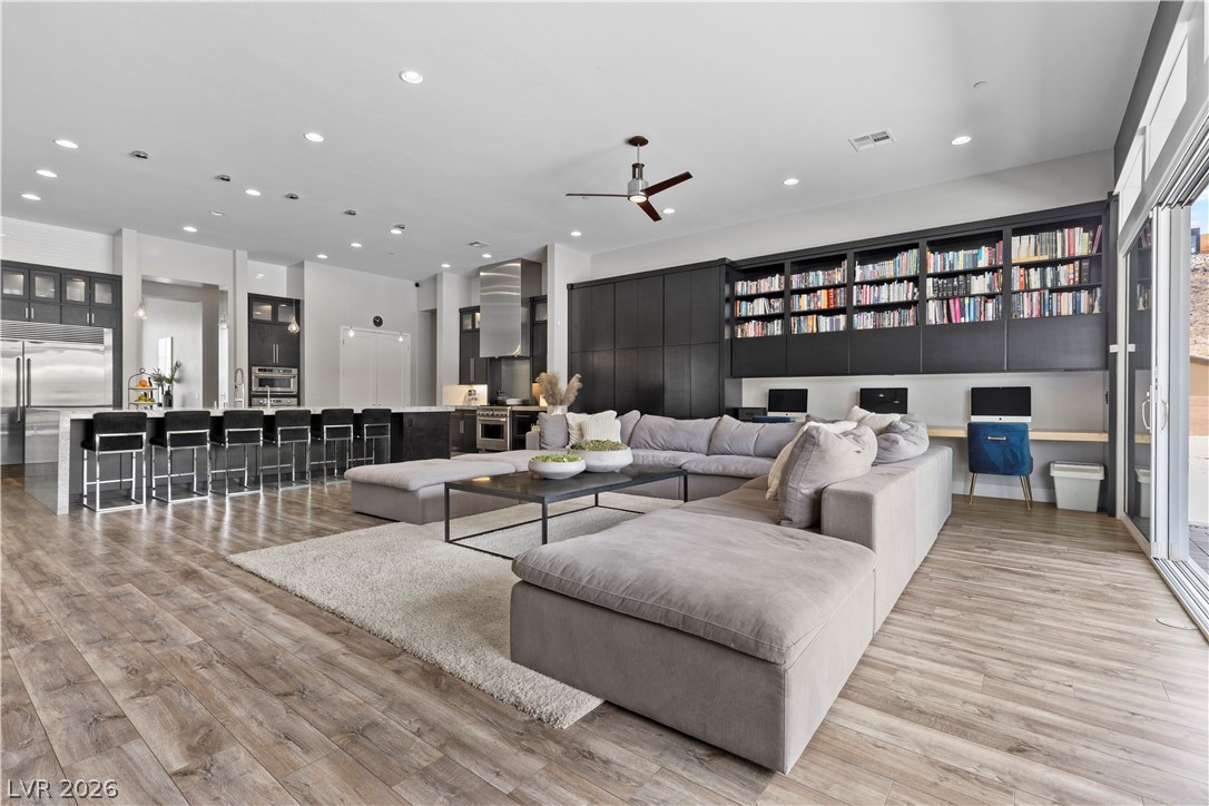 311 Lookout Avenue Henderson NV 89002