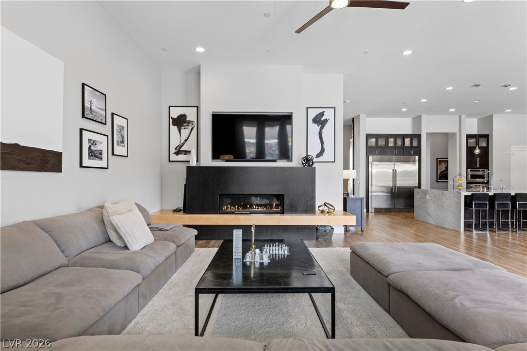 311 Lookout Avenue Henderson NV 89002
