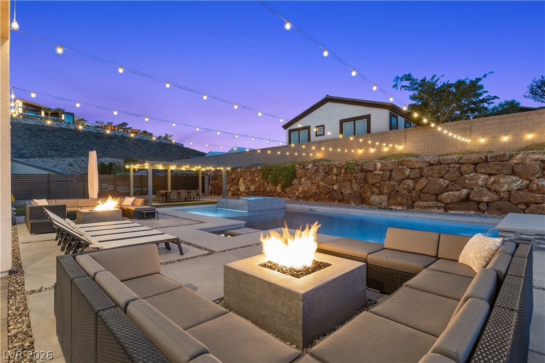 311 Lookout Avenue Henderson NV 89002