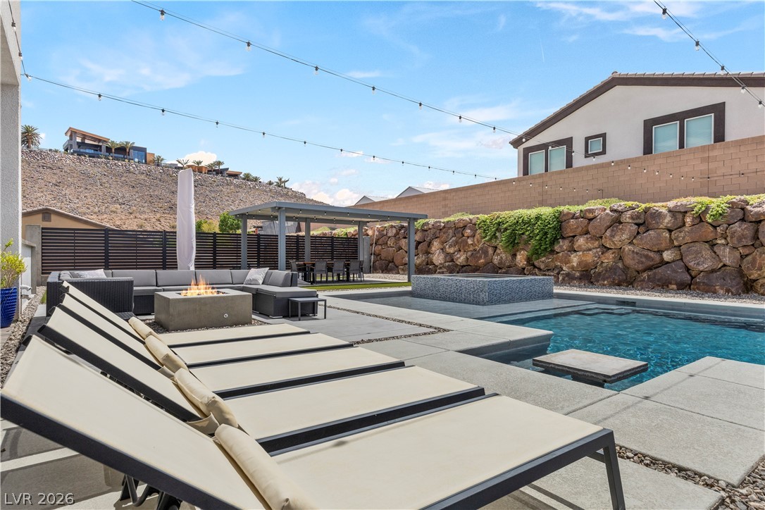 311 Lookout Avenue Henderson NV 89002