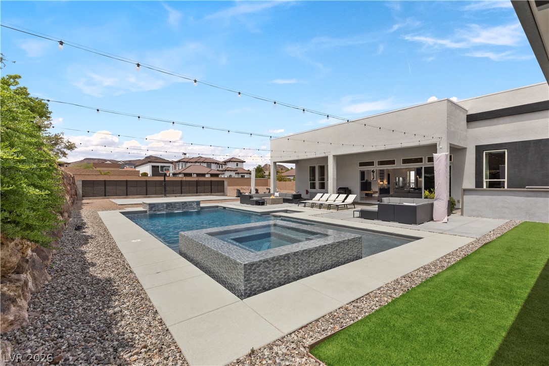 311 Lookout Avenue Henderson NV 89002