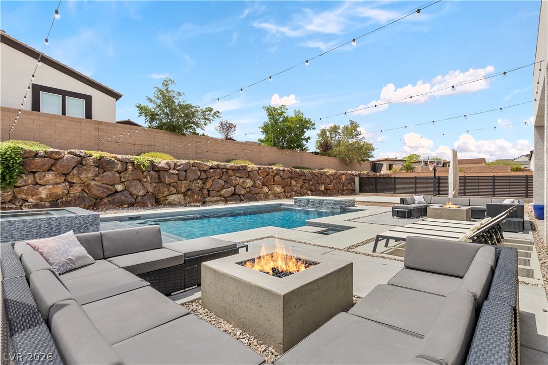 311 Lookout Avenue Henderson NV 89002