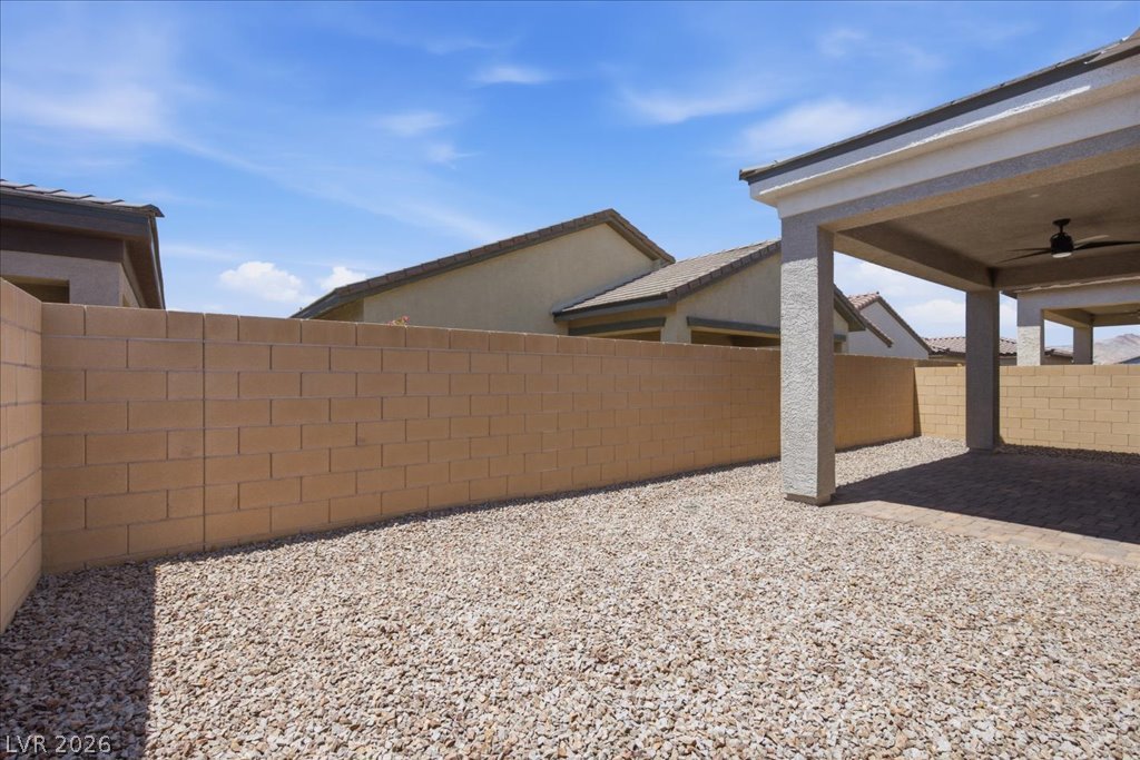847 Eaton Falls Street Henderson NV 89011