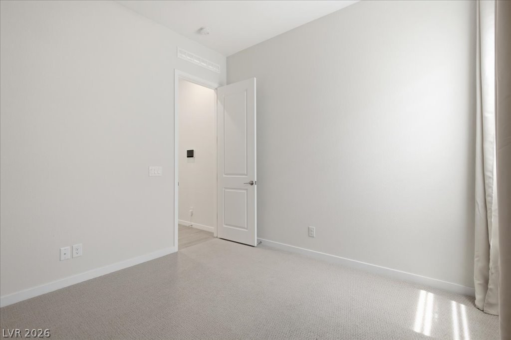 847 Eaton Falls Street Henderson NV 89011