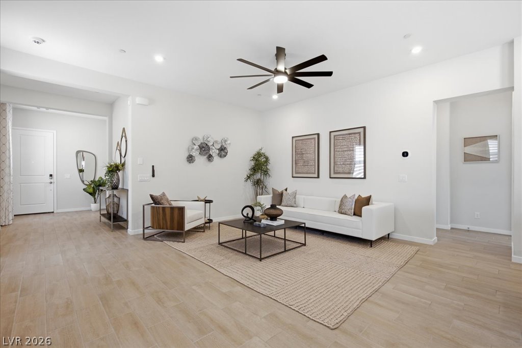 847 Eaton Falls Street Henderson NV 89011