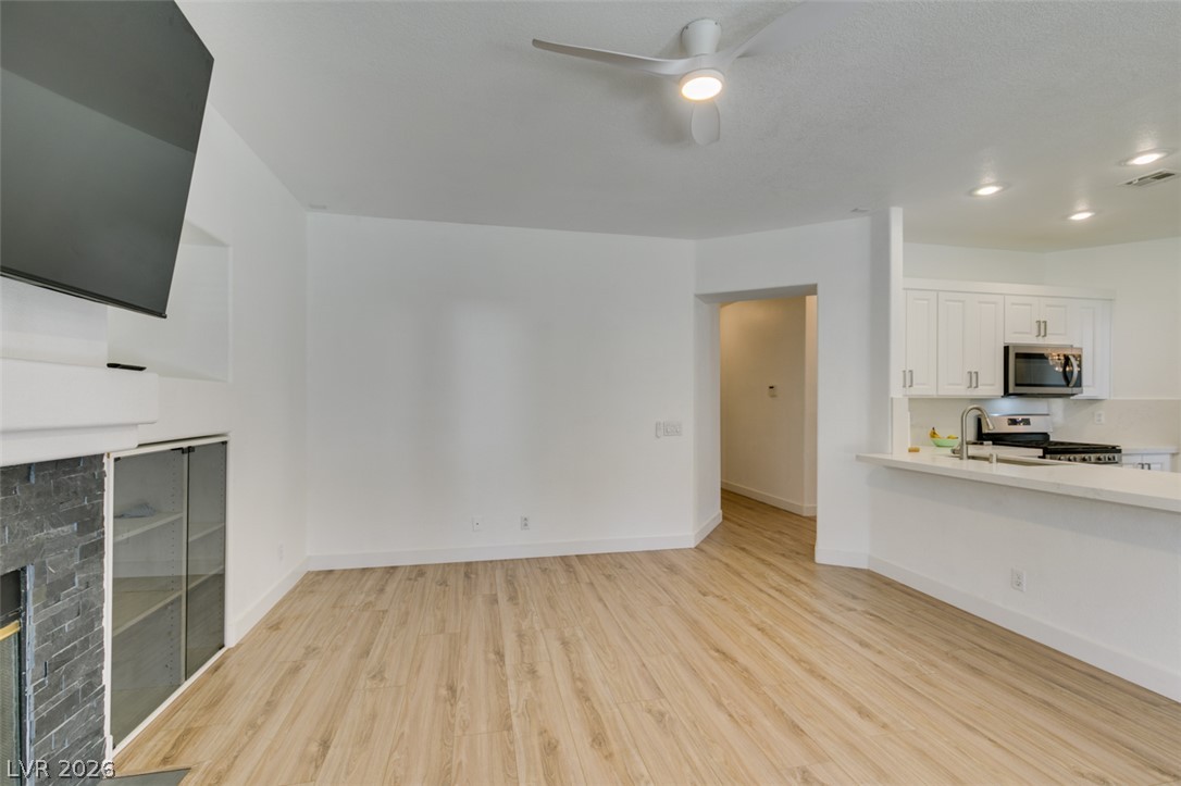 9601 Bending River Avenue Las Vegas NV 89129
