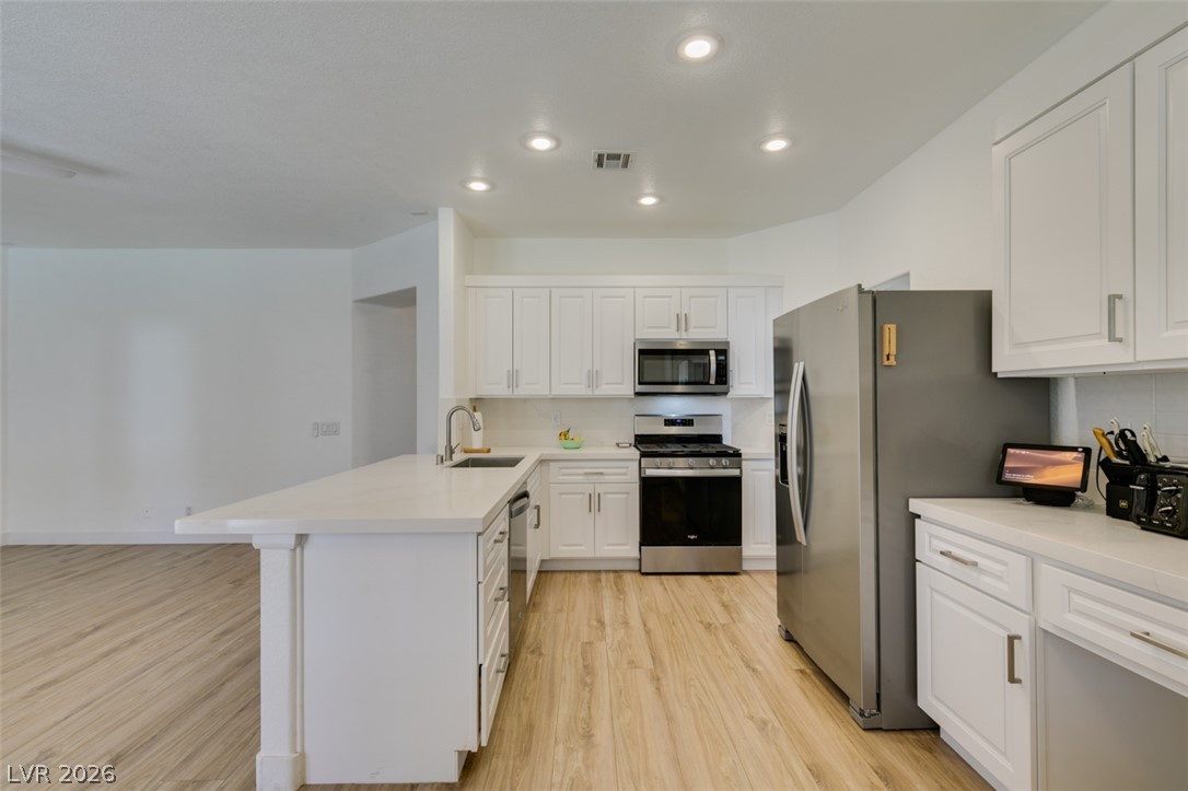 9601 Bending River Avenue Las Vegas NV 89129