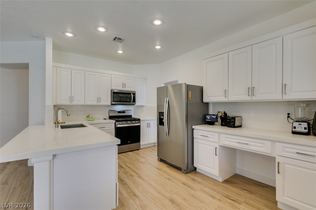 9601 Bending River Avenue Las Vegas NV 89129