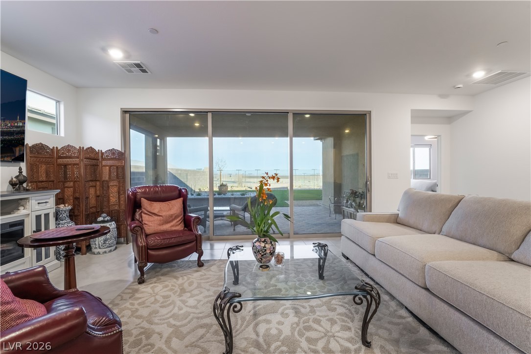 10216 Chrysolite Place Las Vegas NV 89143