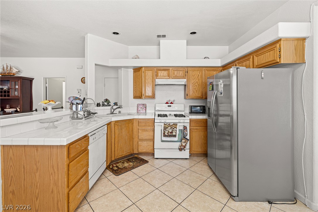 8747 Martinique Bay Lane Las Vegas NV 89147