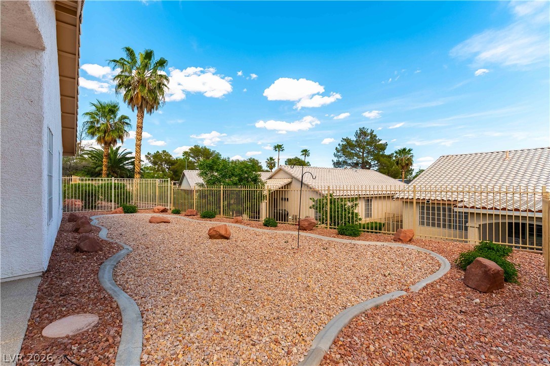 5460 Beach Pine Street Las Vegas NV 89130