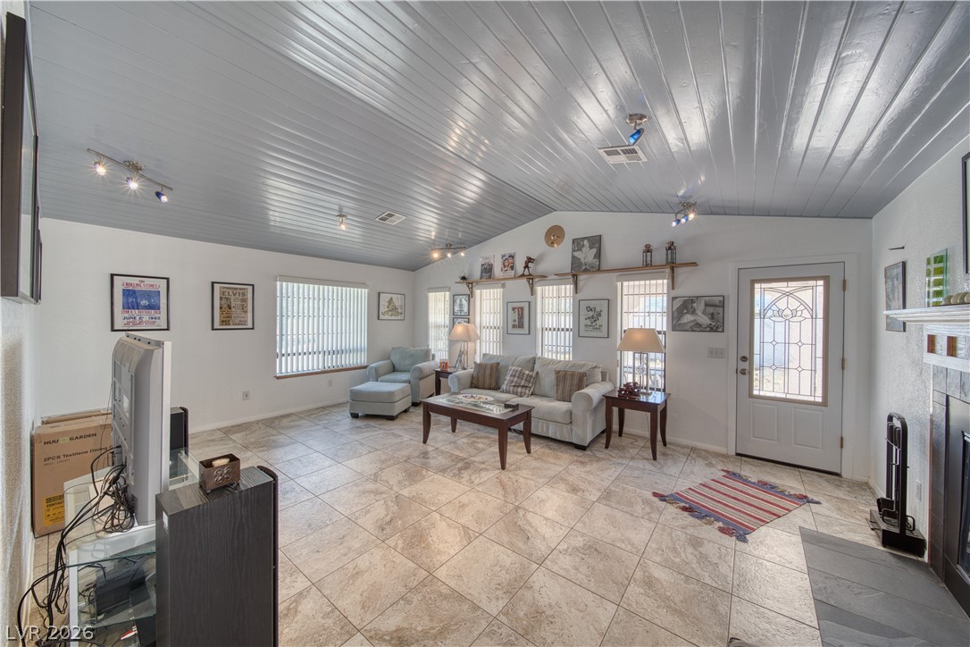 3081 South Rainbow Avenue Pahrump NV 89048