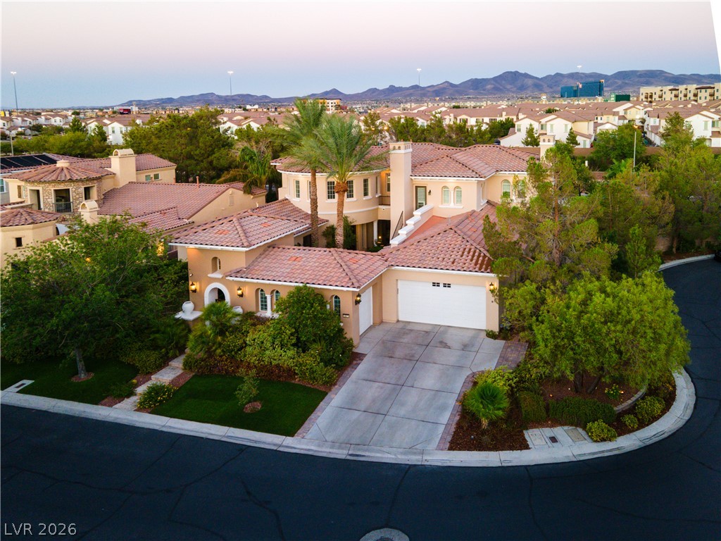 12070 Whitehills Street Las Vegas NV 89141