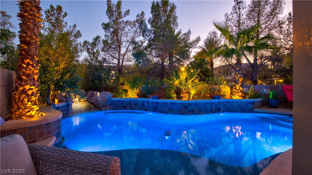12070 Whitehills Street Las Vegas NV 89141