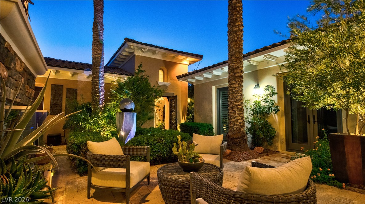 12070 Whitehills Street Las Vegas NV 89141