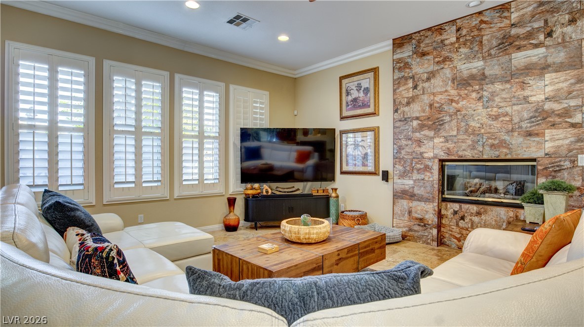 12070 Whitehills Street Las Vegas NV 89141