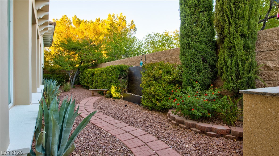 12070 Whitehills Street Las Vegas NV 89141