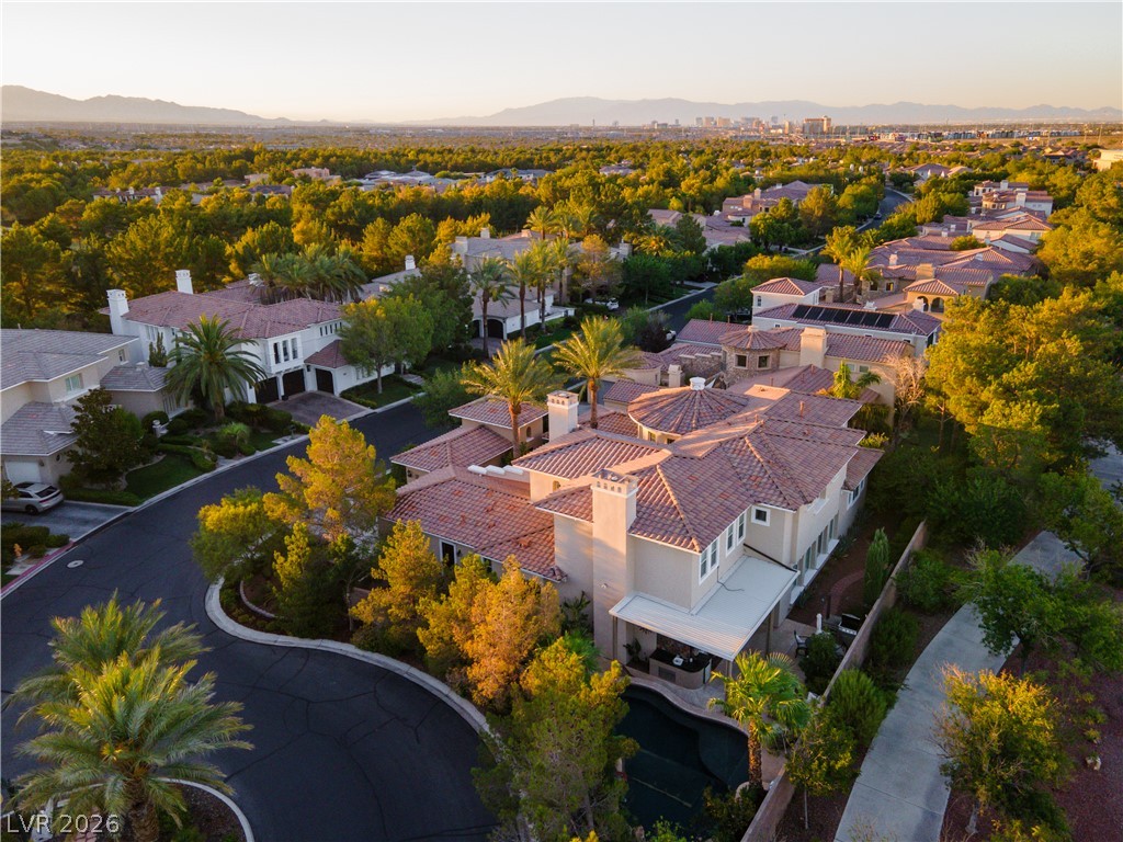 12070 Whitehills Street Las Vegas NV 89141
