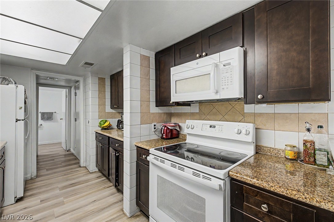 4551 Sirius Avenue Las Vegas NV 89102