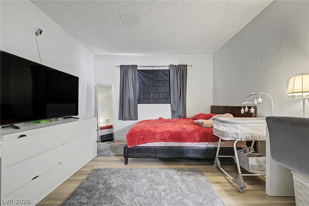 4551 Sirius Avenue Las Vegas NV 89102