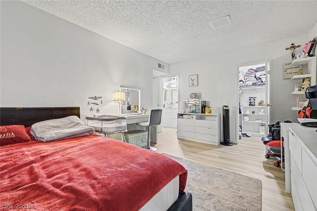 4551 Sirius Avenue Las Vegas NV 89102