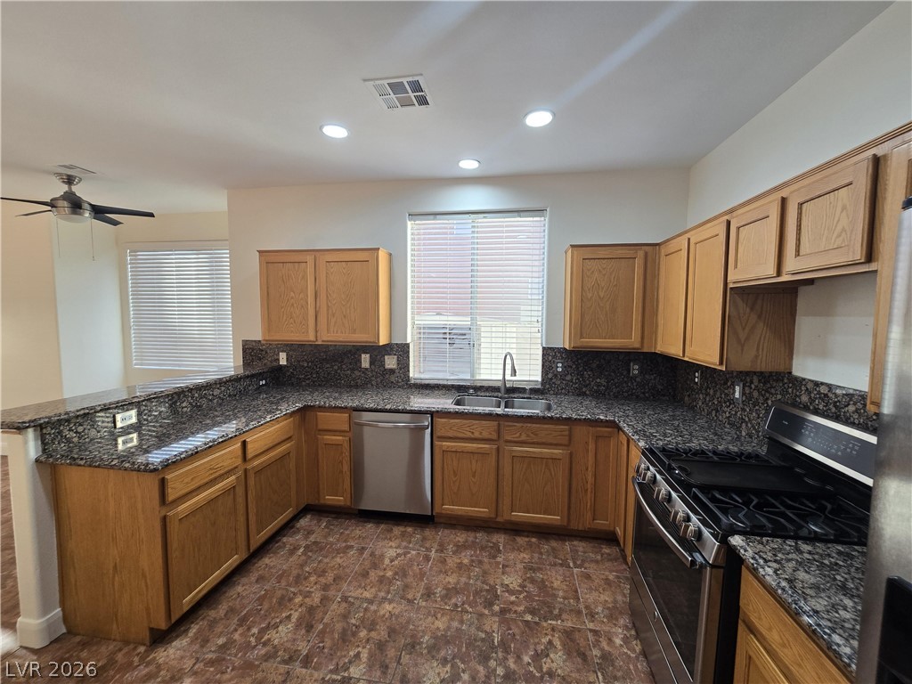5421 Flora Spray Street Las Vegas NV 89130