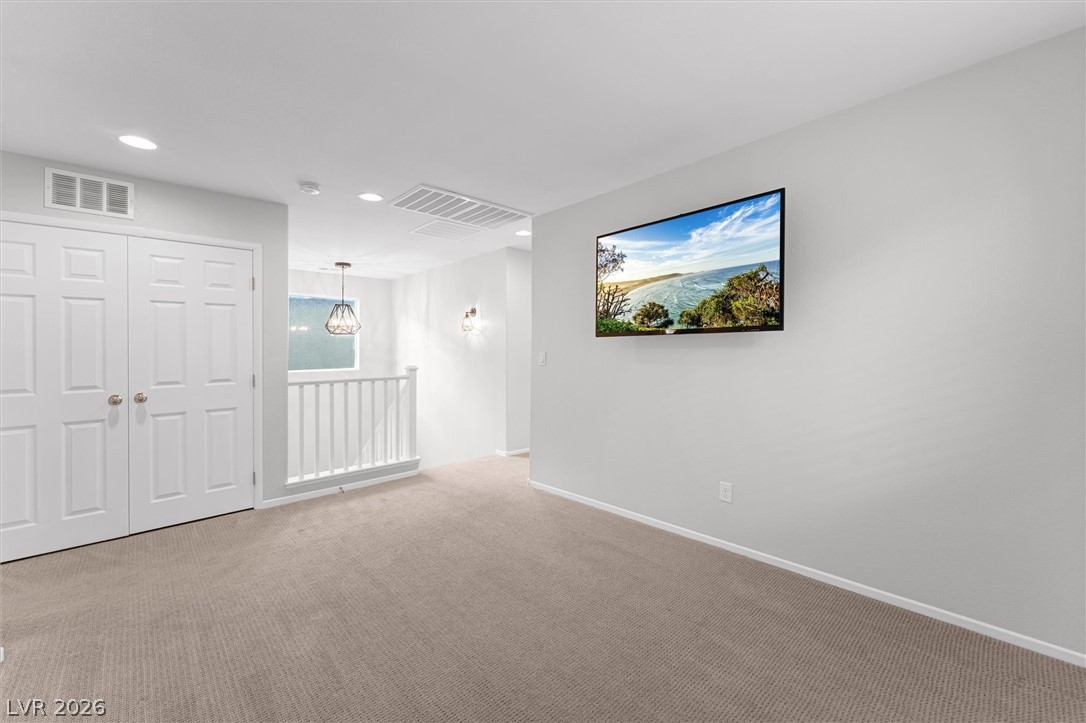 8287 Nebula Cloud Avenue Las Vegas NV 89131