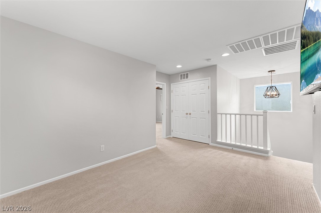 8287 Nebula Cloud Avenue Las Vegas NV 89131