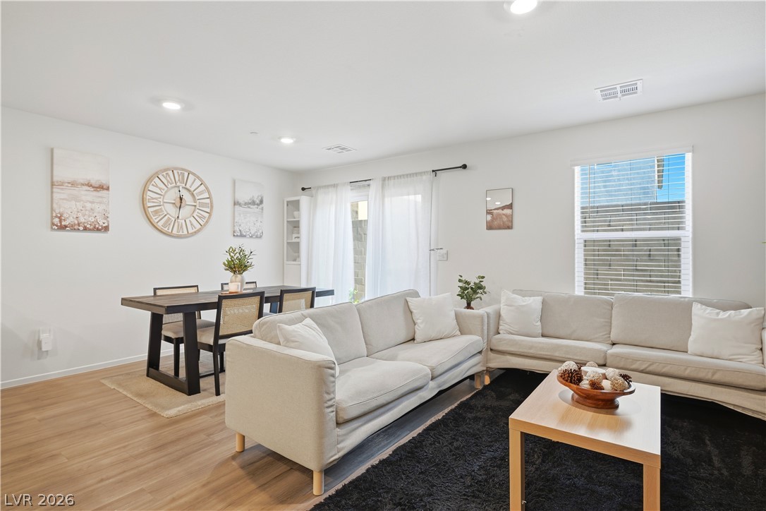 4597 Honey Hills Avenue Las Vegas NV 89141