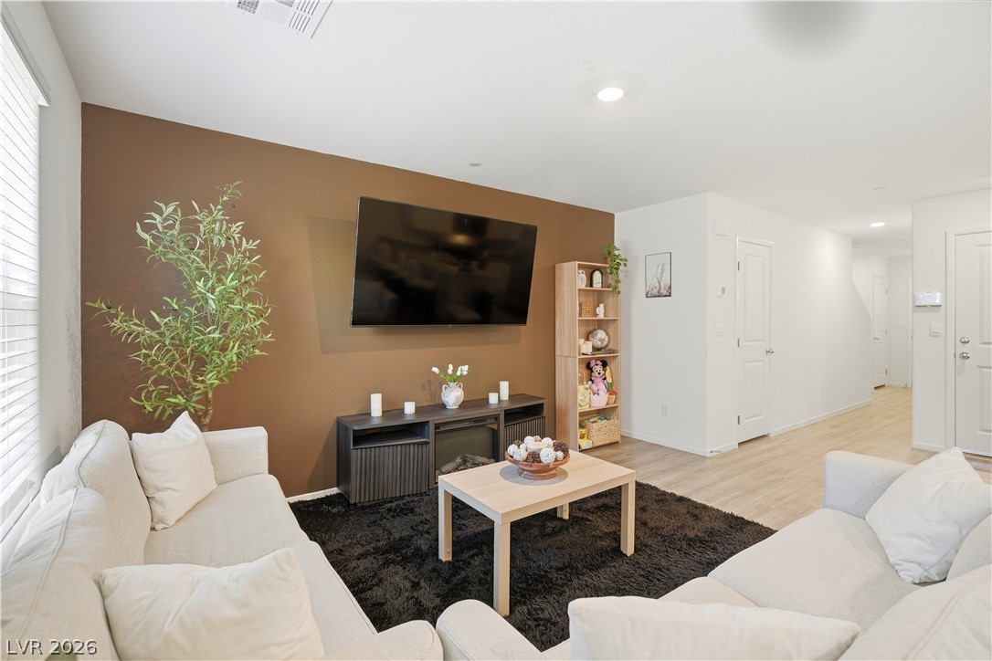 4597 Honey Hills Avenue Las Vegas NV 89141