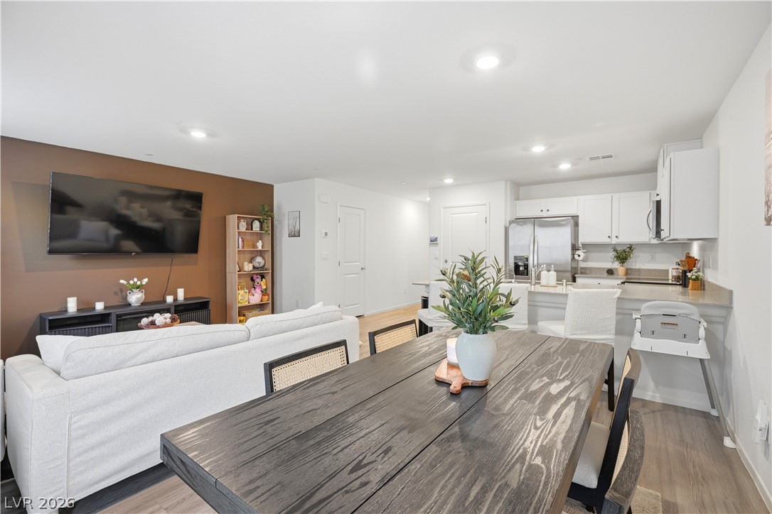 4597 Honey Hills Avenue Las Vegas NV 89141