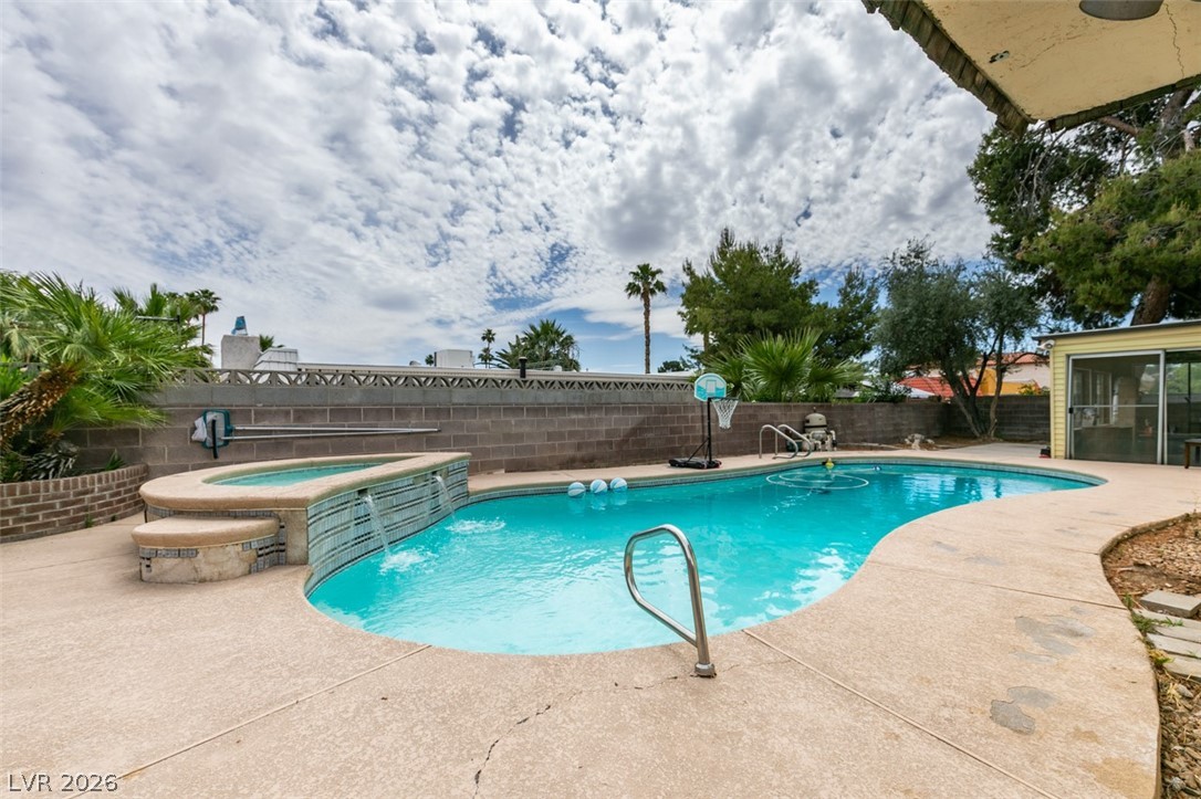 3668 Monte Verde Street Las Vegas NV 89121