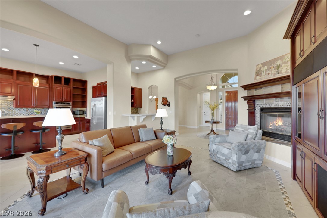 15 Avenida Fiori Henderson NV 89011