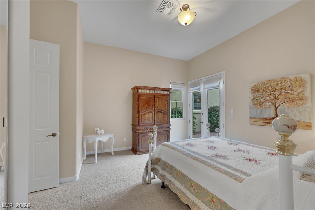 15 Avenida Fiori Henderson NV 89011