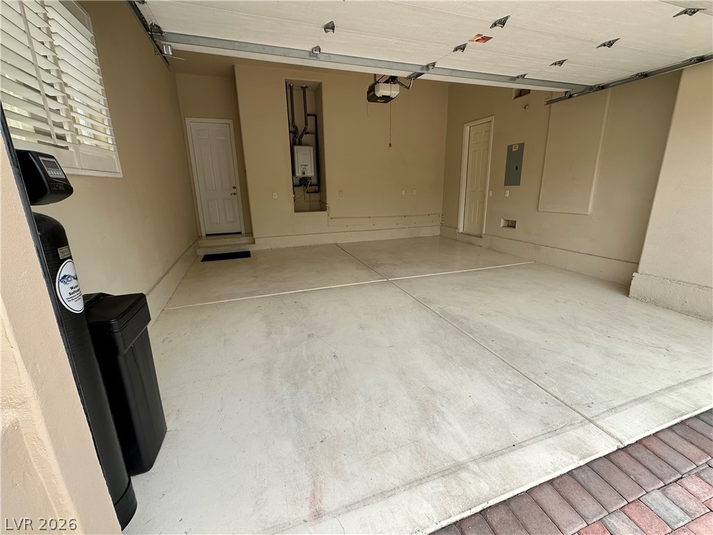 15 Avenida Fiori Henderson NV 89011