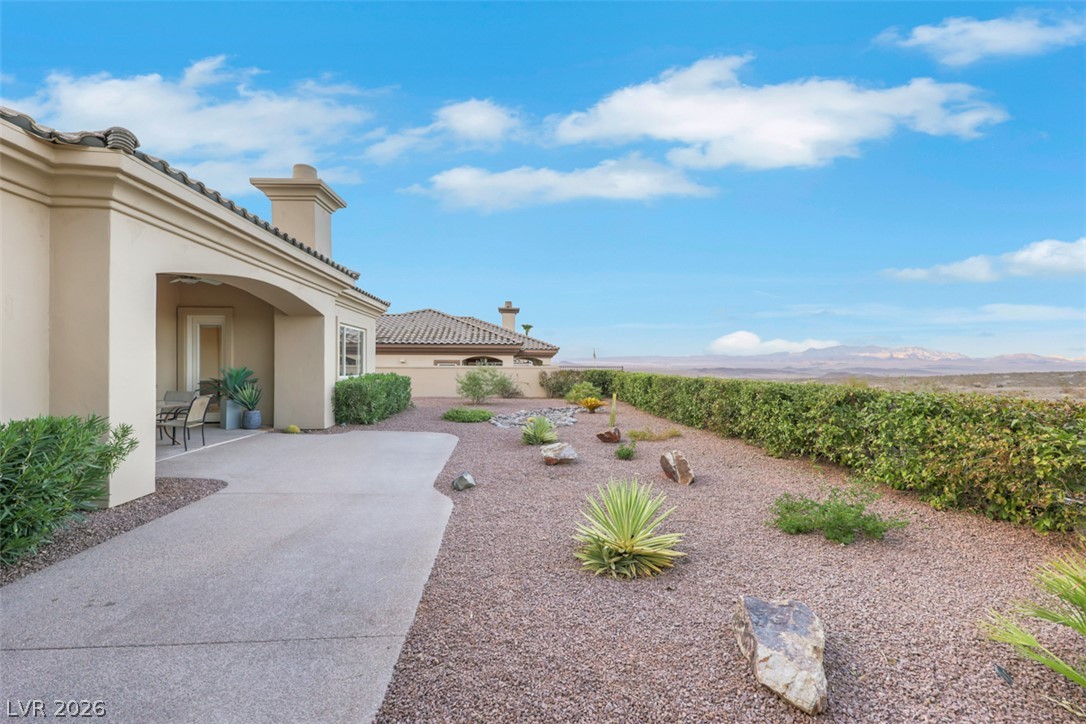 15 Avenida Fiori Henderson NV 89011