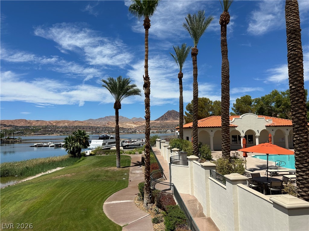 15 Avenida Fiori Henderson NV 89011