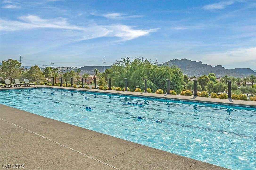 15 Avenida Fiori Henderson NV 89011