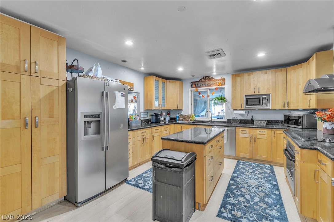 400 Sebastian Avenue Henderson NV 89002