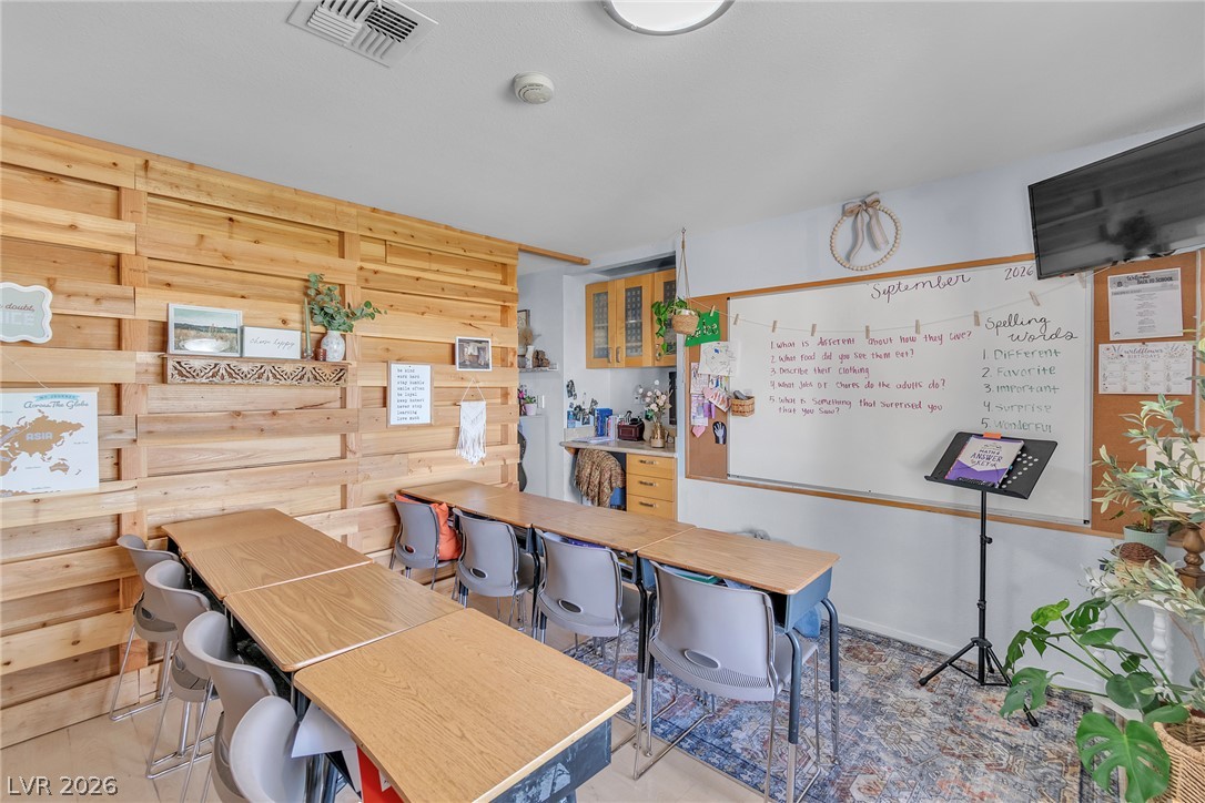 400 Sebastian Avenue Henderson NV 89002