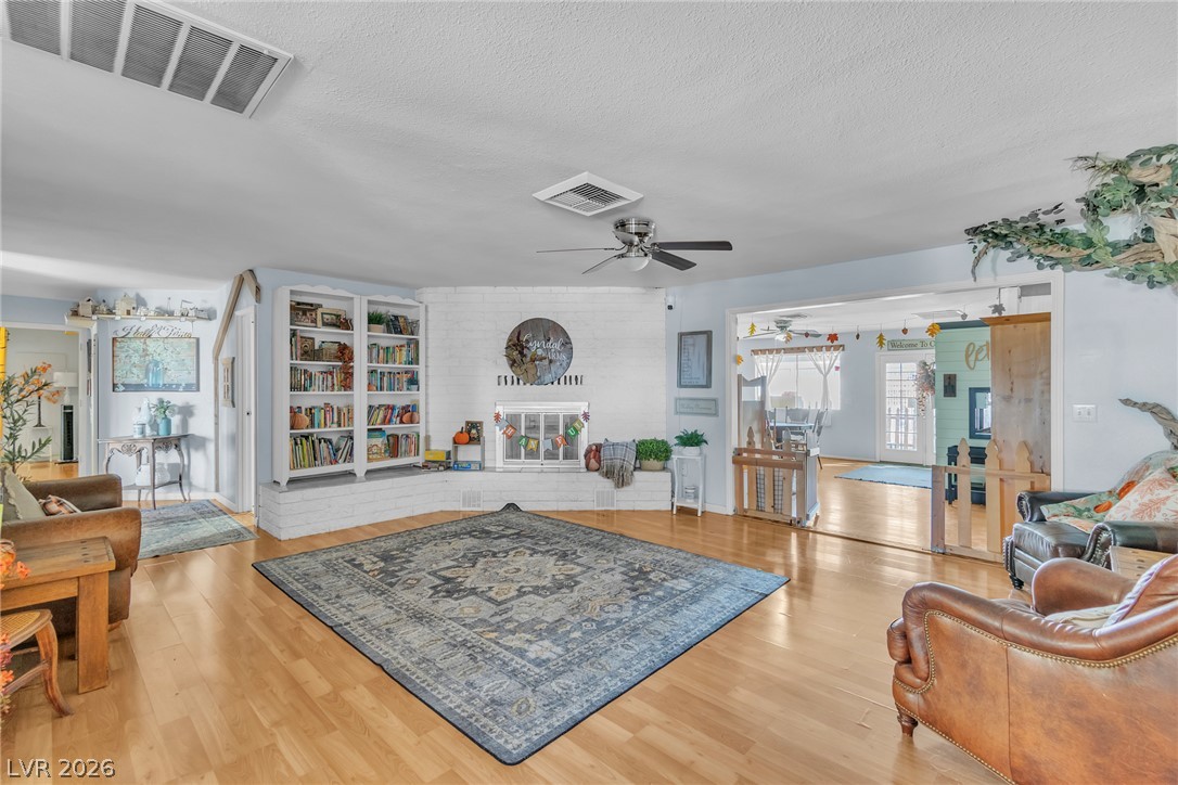 400 Sebastian Avenue Henderson NV 89002