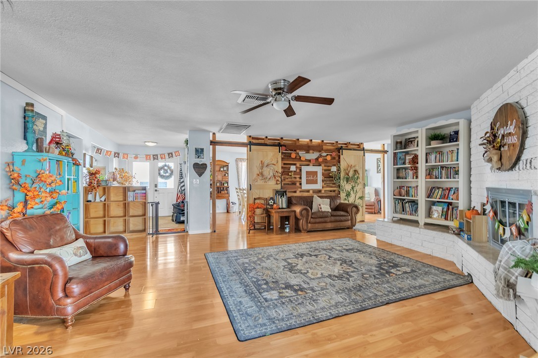 400 Sebastian Avenue Henderson NV 89002