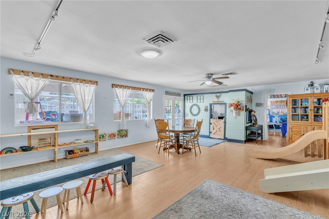 400 Sebastian Avenue Henderson NV 89002