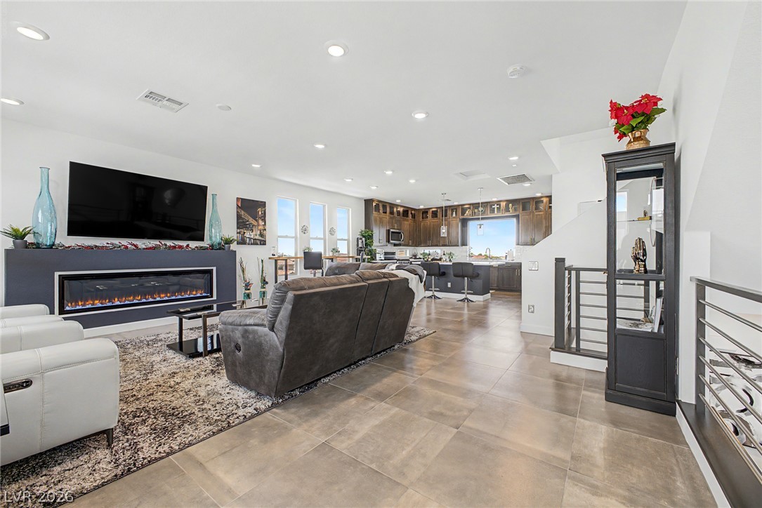 7906 Mountain Lilac Street Las Vegas NV 89113