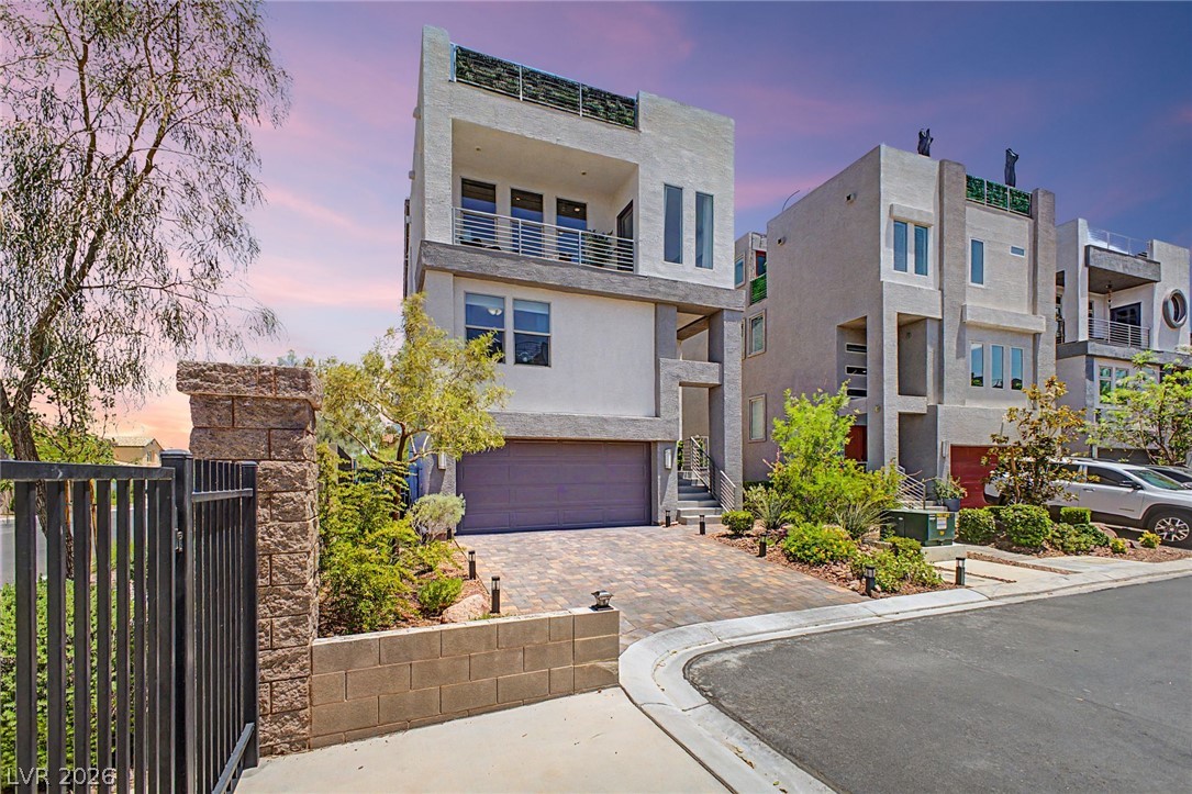 7906 Mountain Lilac Street Las Vegas NV 89113